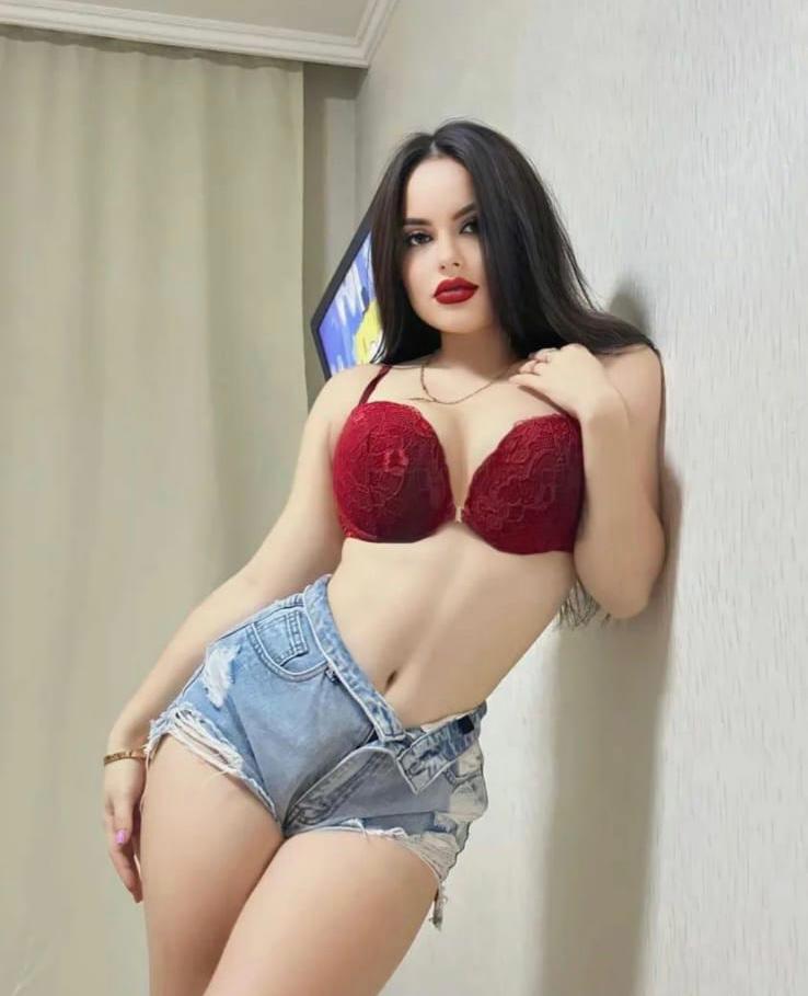 Read more about the article Ümraniye Escort Ümran ile Otele Gelen Özel Randevu